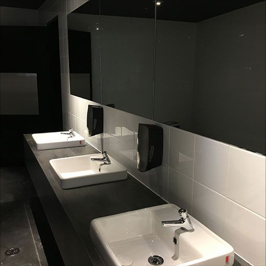 Commercial Plumbing Specialists in Coombabah